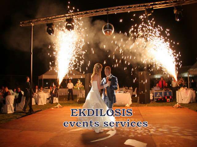 πατώματα χορού σε εκδήλωση & δεξίωση γάμου της EKDILOSIS event production