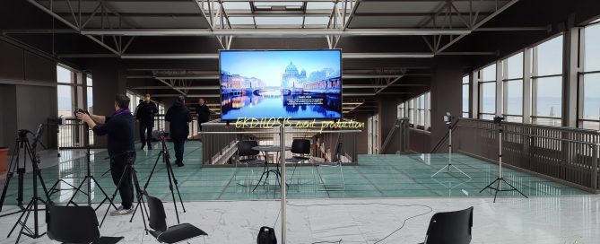 Τηλεοράσεις για περίπτερα ΔΕΘ 2026, Ενοικίαση τηλεοράσεων 4K TV για την ΔΕΘ Ενοικίαση τηλεόρασης στην Artozyma, τηλεοράσεις εκδηλώσεων για εκθέσεις & συνέδρια από την EKDILOSIS event production